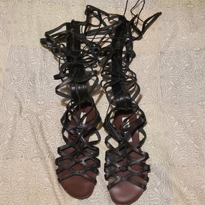 Steve Madden Gladiator Shoes 7.5 new